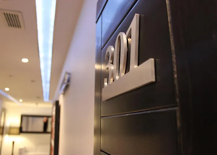 唐费利佩酒店 3* 塞哥维亚